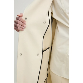 Isabelle Blanche Памучна риза isabelle blanche дамска в бежово със свободна кройка с класическа яка is25ss-c150-t012-mod (is25ss.c150.t012.mod)