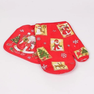 Червени ръкохватки с коледни картинки