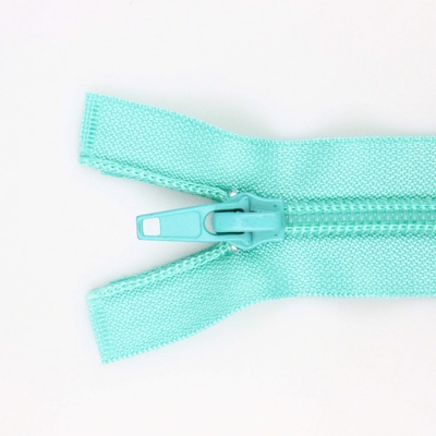 Pro Háčkování Spirálový zip dělitelný 70 cm mint