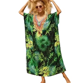 Image 1 of Дълга туника за плаж в черно с екзотични листа