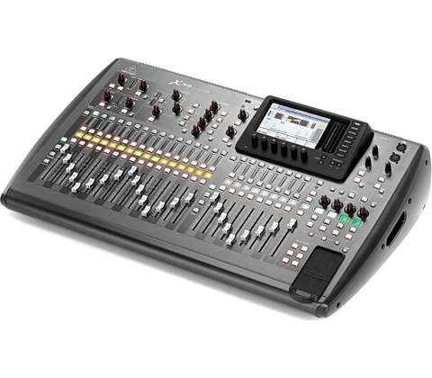 Behringer X32