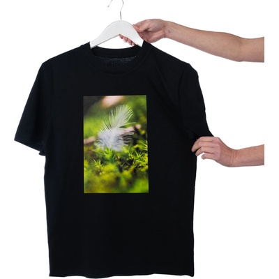 Lovemusic pánské unisex tričko černé Pírko v mechu