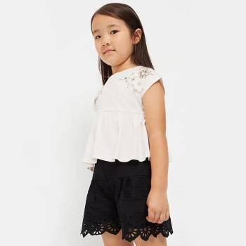 Image 1 of MAYORAL Тениска с къс ръкав с бродерии за момиче Майорал в мръсно бяло