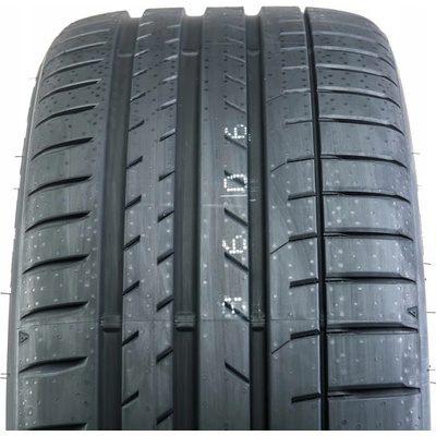 Falken Azenis RS820 285/30 R20 99Y