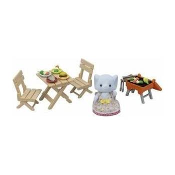 Sylvanian Families Аксесоари за Къща на Кукли Sylvanian Families The Elephant Girl and Her Picnic Set
