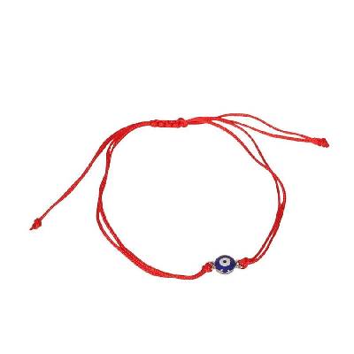 Гривна-талисман от червен конец със синьо око