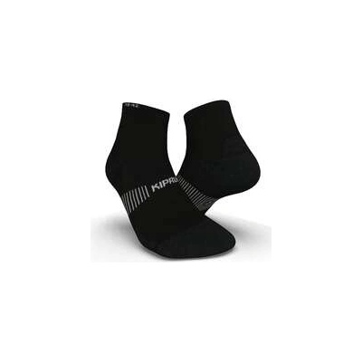 Kiprun Ekologicky vyrobené bežecké ponožky RUN900 polovysoké hrubé čierne