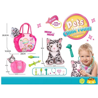 Плюшено коте в чанта ветеринарна клиника