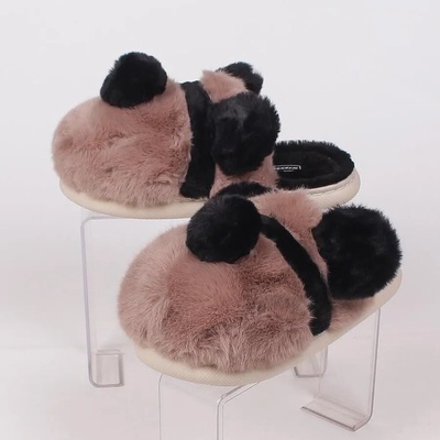 Пухкави пантофи в млечно кафяво с черни ушички и носле