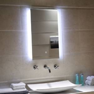 Inter Ceramic Огледало за баня с вградено LED осветление Eko, 50x70, с нагревател
