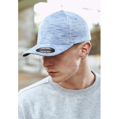 Urban Classics Шапка с козирка в светлосиньо Flexfit Jacquard KnitUB-6277JK-00064 - Син, размер S/M