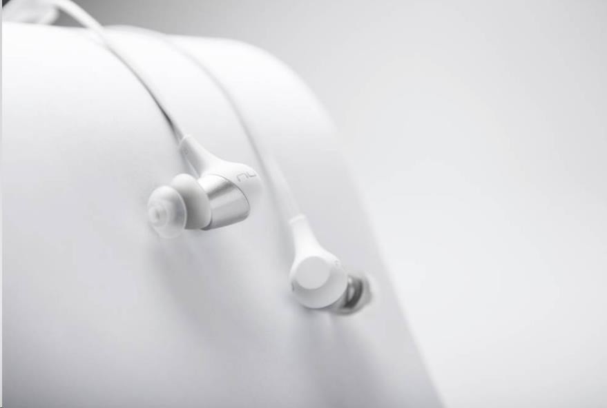Optoma NuForce BE2