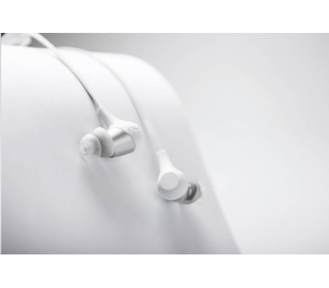 Optoma NuForce BE2