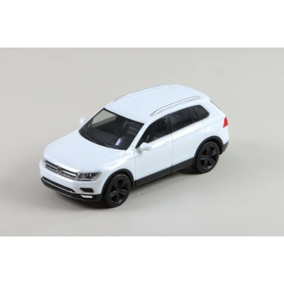 Volkswagen Tiguan bilá metalíza Herpa 1:87