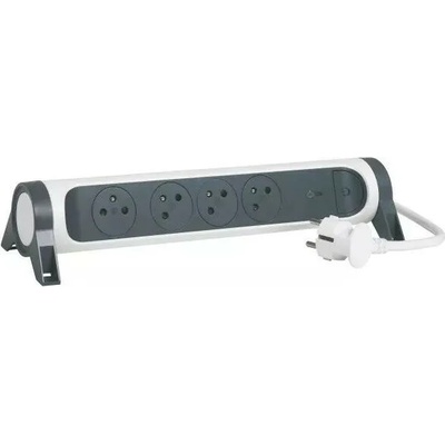 Legrand 4 Plug + USB Switch 049415