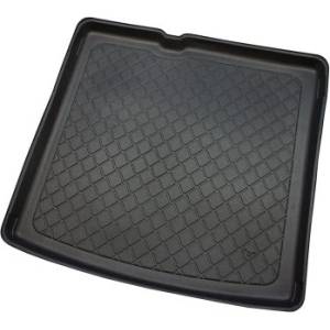 CarMart Гумирана стелка за багажник за Skoda Fabia III NJ (2015+) Combi lower boot (without variable boot floor)