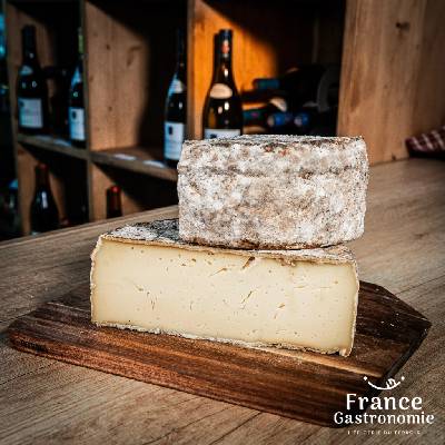 Fresh products Tomme de Savoie IGP se syrovým mlékem 300 g