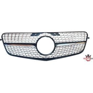  Предна Решетка Merc. E W212 09-13 Diamond-А5061-25
