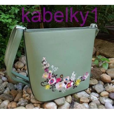 Kabelka mint mentolová matná s vyšívanými kvetmi strieborné kovanie