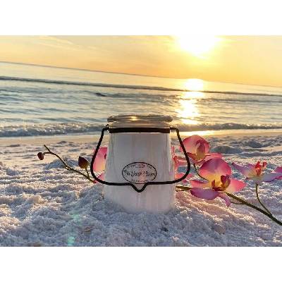Milkhouse Candle Tiki Beach Flower 624 g
