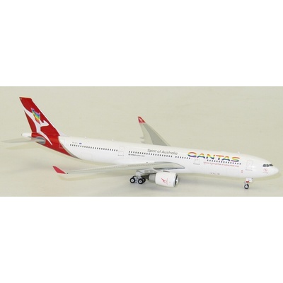 Phoenix A330-303 Qantas Airways Rainbow Roo Colors. Named Port Stephens 1:400