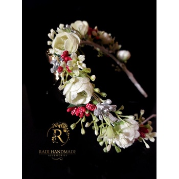 Radi handmade Диадема с кадифени бели цветя и сребриста декорация (742)