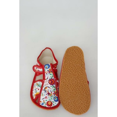 Pegres Barefoot
