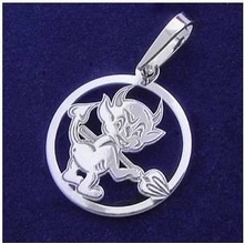 Klenotyn | Detský prívesok strieborný čertík (KDP031