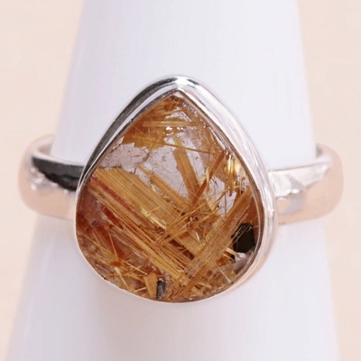 Nefertitis Sagenit křišťál s rutilem prsten stříbro KO159