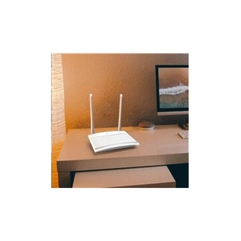 TP-Link TL-WR820N