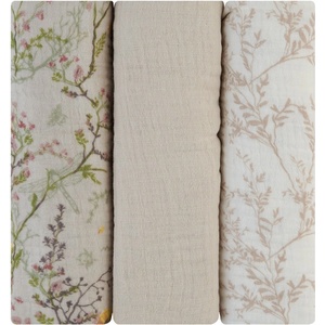 KikkaBoo Комплект 3 бр муселинови пелени 75х75 см Secret Garden Beige (31103010107)