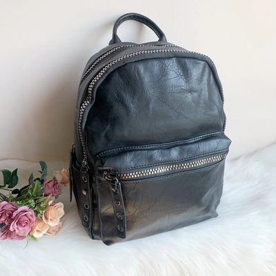 Кожена Черна Дамска Раница голяма Модел 4026-1