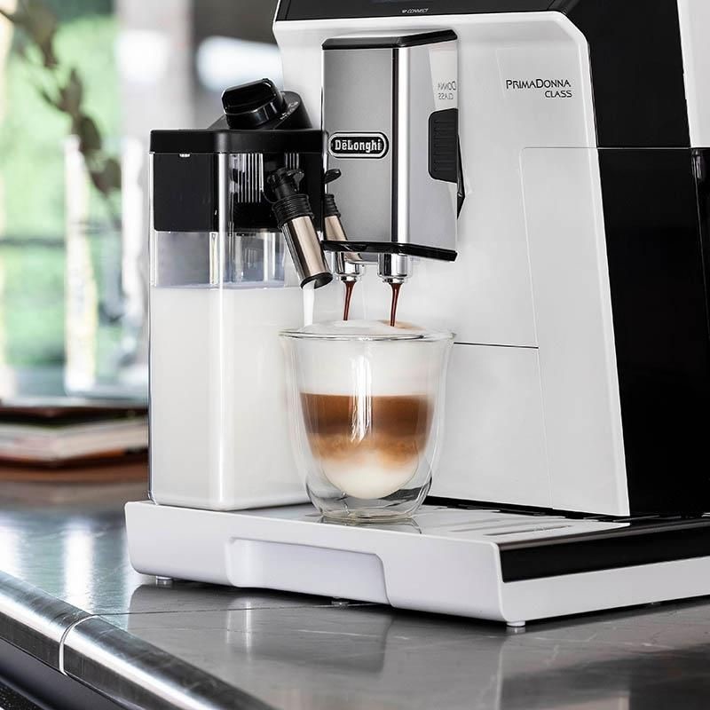 DeLonghi PrimaDonna Class ECAM 550.65.W - Heureka.cz