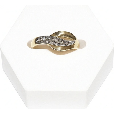 Златен пръстен