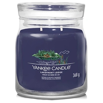 Image 1 of Yankee Candle Lakefront Lodge типична свещ средна 368 гр
