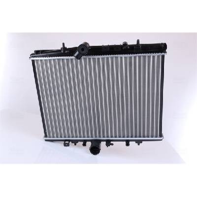 Chladič motoru NISSENS 61294A