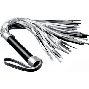 Love Toy Камшик с ресни Struggle My Flogger сребрист