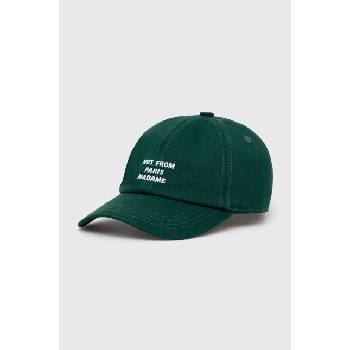 Drôle de Monsieur Памучна шапка с козирка Drôle de Monsieur La Casquette Slogan в зелено с апликация PERM-CP151-CO138-DGN (PERM.CP151.CO138.DGN)