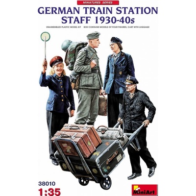 MiniArt German Train Station Staff 1930 40s 1:35