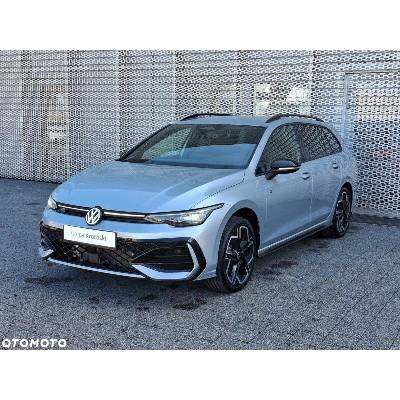 Volkswagen Golf 1.5 eTSI R-line DSG 110 kW
