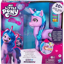 Hasbro My Little Pony IZZY vidí jiskru