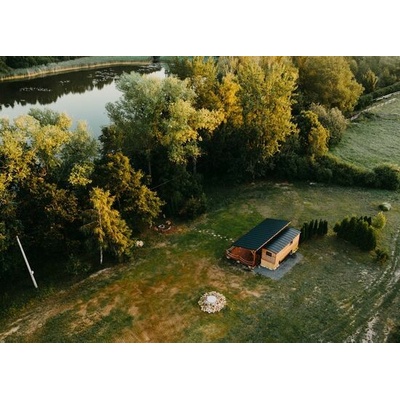 Maringotka Za Rákosím: Glamping snů uprostřed přírody Krkonošského podhůří
