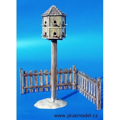 Plus Model Pigeonry 1:35