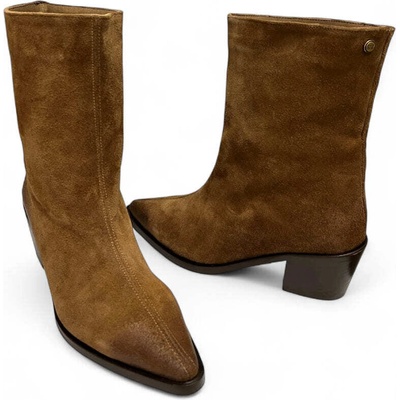 УЕСТЪРН БОТИ ОТ ЕСТЕСТВЕН ВЕЛУР С ПРОМАЗАН ЕФЕКТ В ЦВЯТ ТЮТЮН