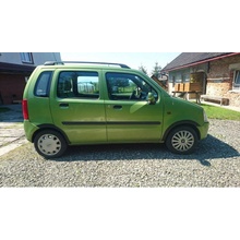 Opel Agila 00-07 Plastové lemy blatníku