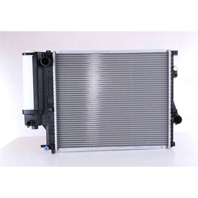 Chladič motora NISSENS 60607A