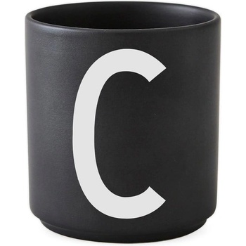 Design Letters Черна порцеланова чаша Alphabet C, 250 ml A-Z - Design Letters (10204000C)