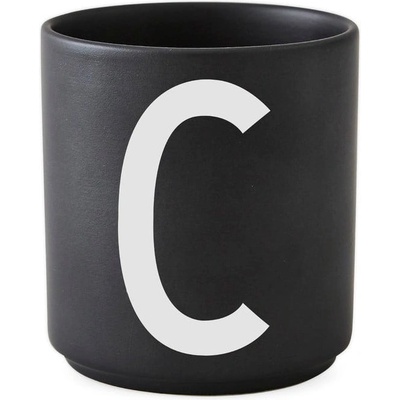 Design Letters Черна порцеланова чаша Alphabet C, 250 ml A-Z - Design Letters (10204000C)