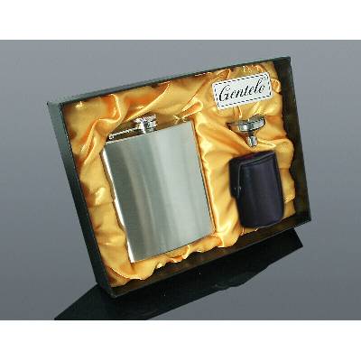 Súprava GOLD SATIN ploskačka 240 ml + 4 ks štamperlíkov 30 ml v puzdre