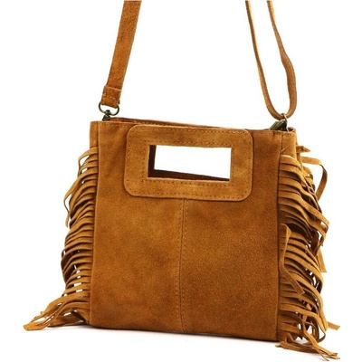 Stylová černá kožená crossbody kabelka s třásněmi